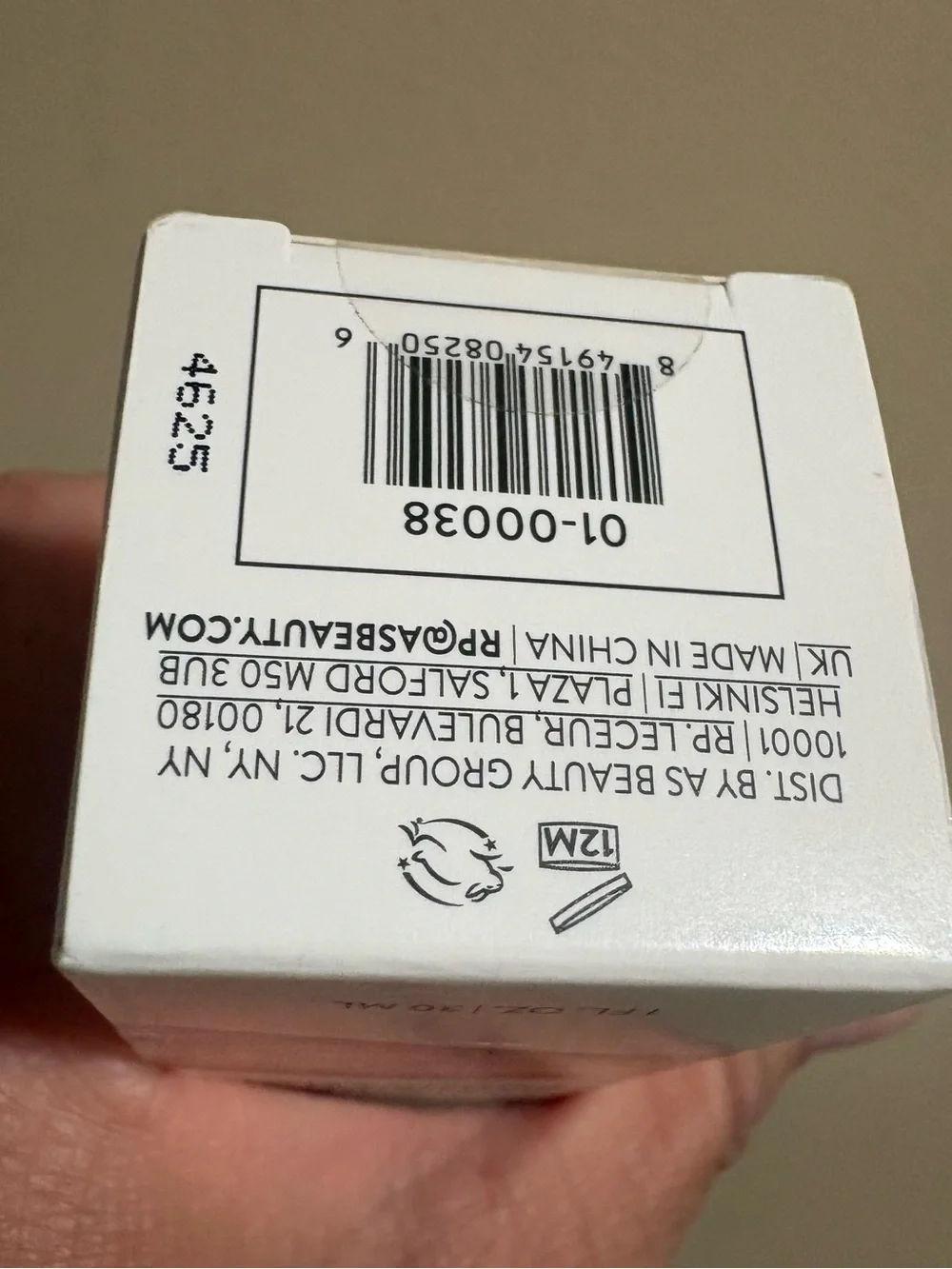 Laura Geller Double Take Liquid Foundation - Light -Brand New Factory Sealed.